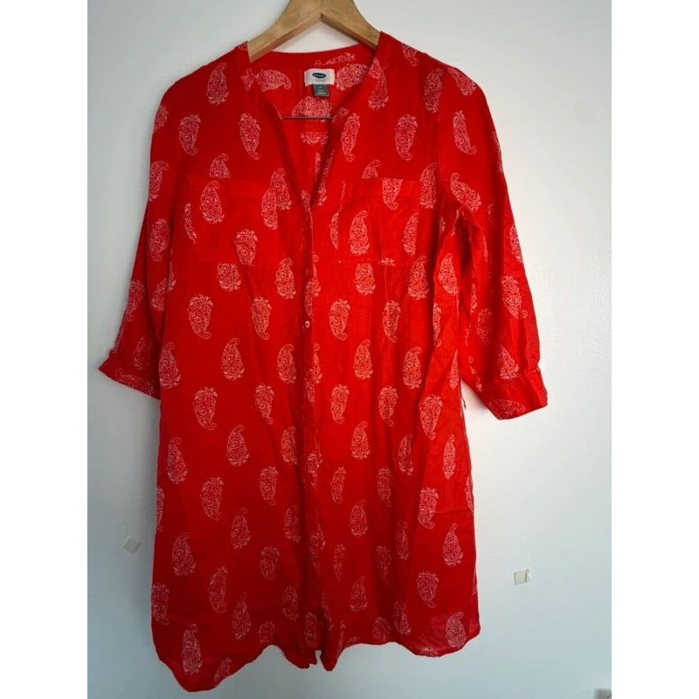 Old Navy Petite Red Paisley Button Front Tunic Blouse with Attached Cami Size M